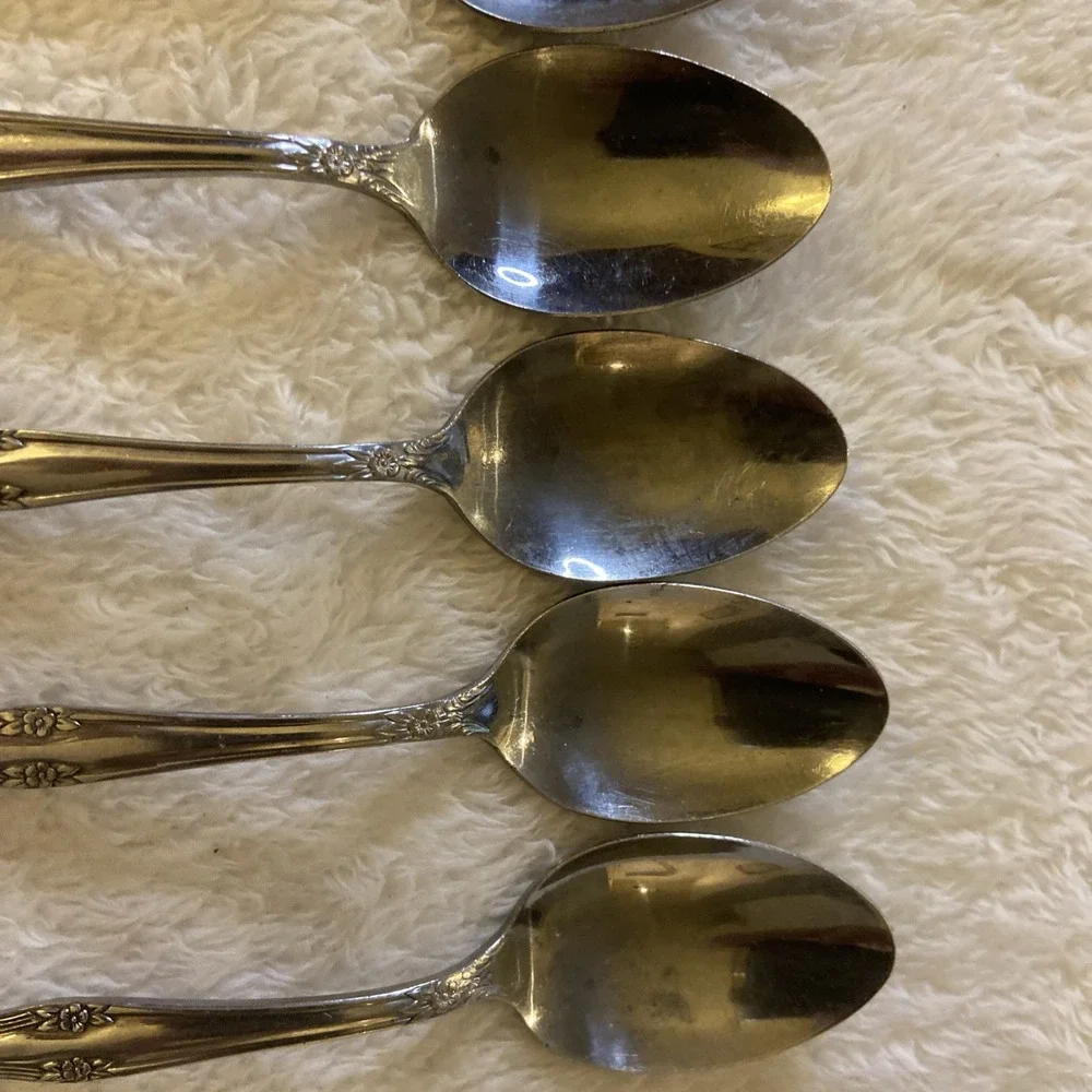 Dream Rose Lot of 7 Stainless Teaspoons 10 Roses China 6